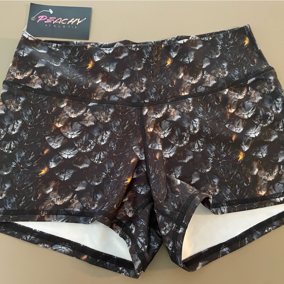 Women's Black Patterned Shorts - Picture 1 of 2